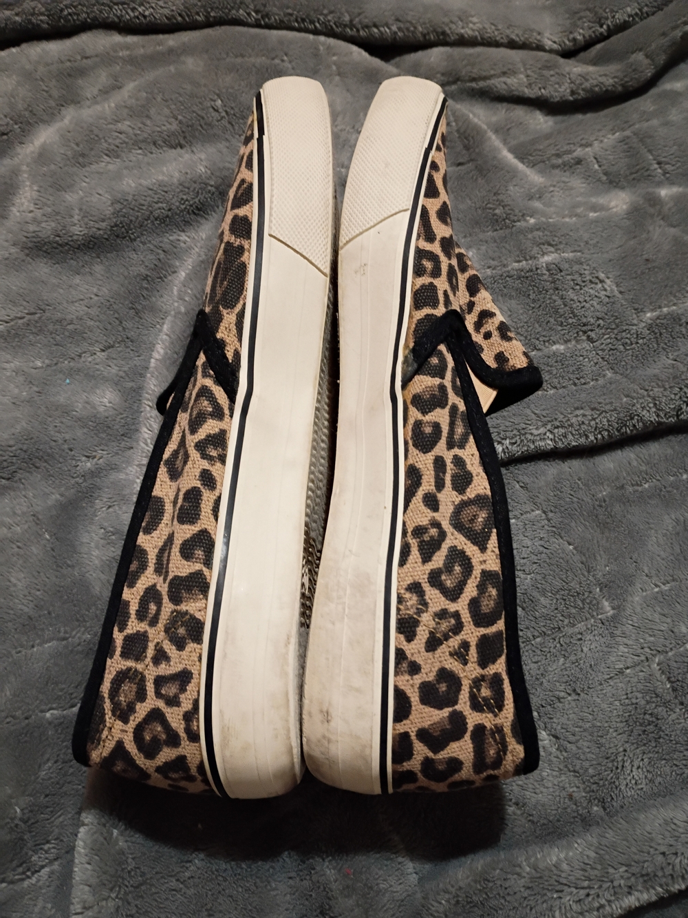 💙 3 For $12 Mossimo Supply Co. Women’s Leopard Print Slip-On Canvas Sneakers - Picture 5 of 6